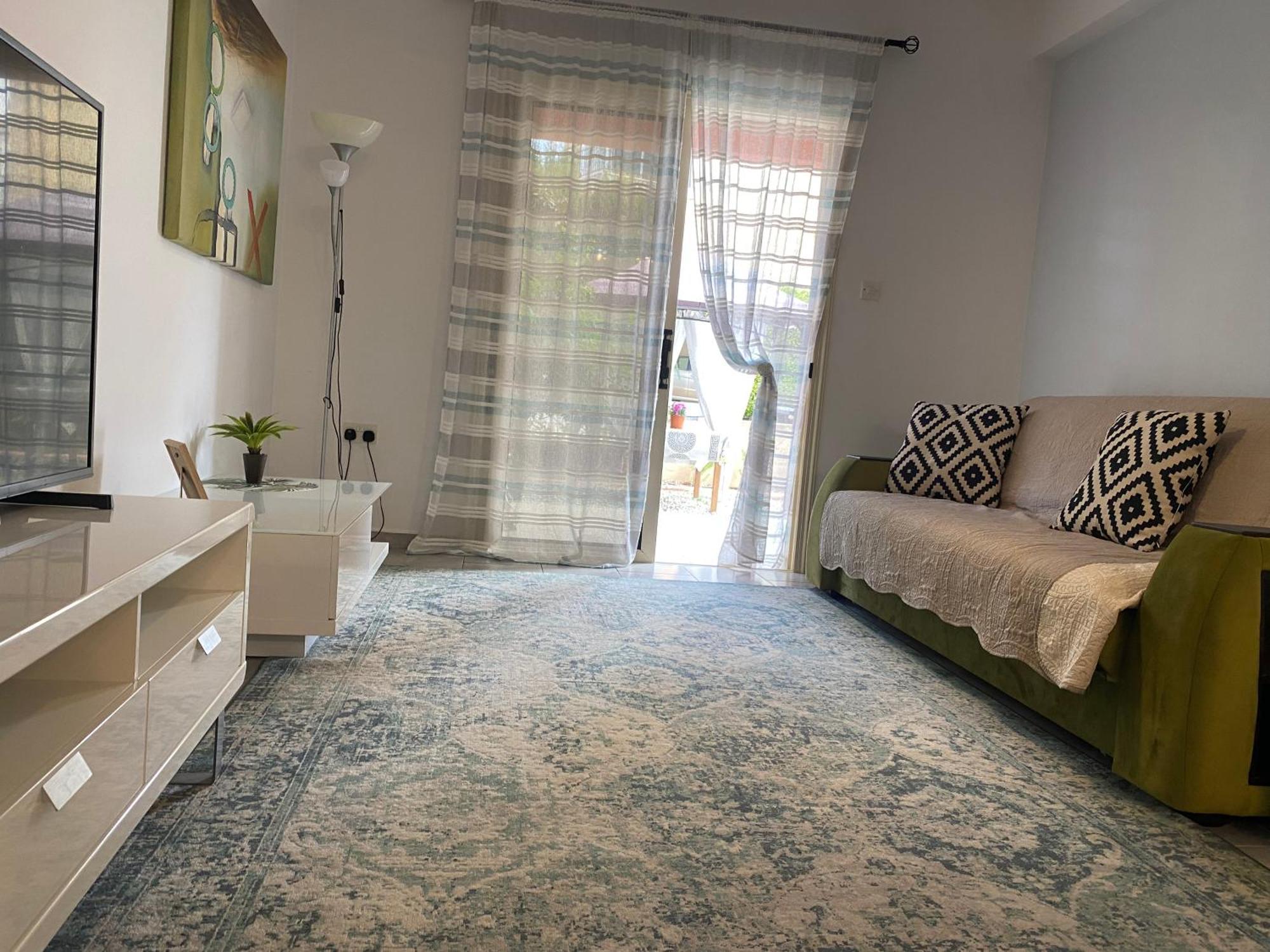 Beautiful Apartment Near The Sea And A Large Private Garden Pafos Zewnętrze zdjęcie